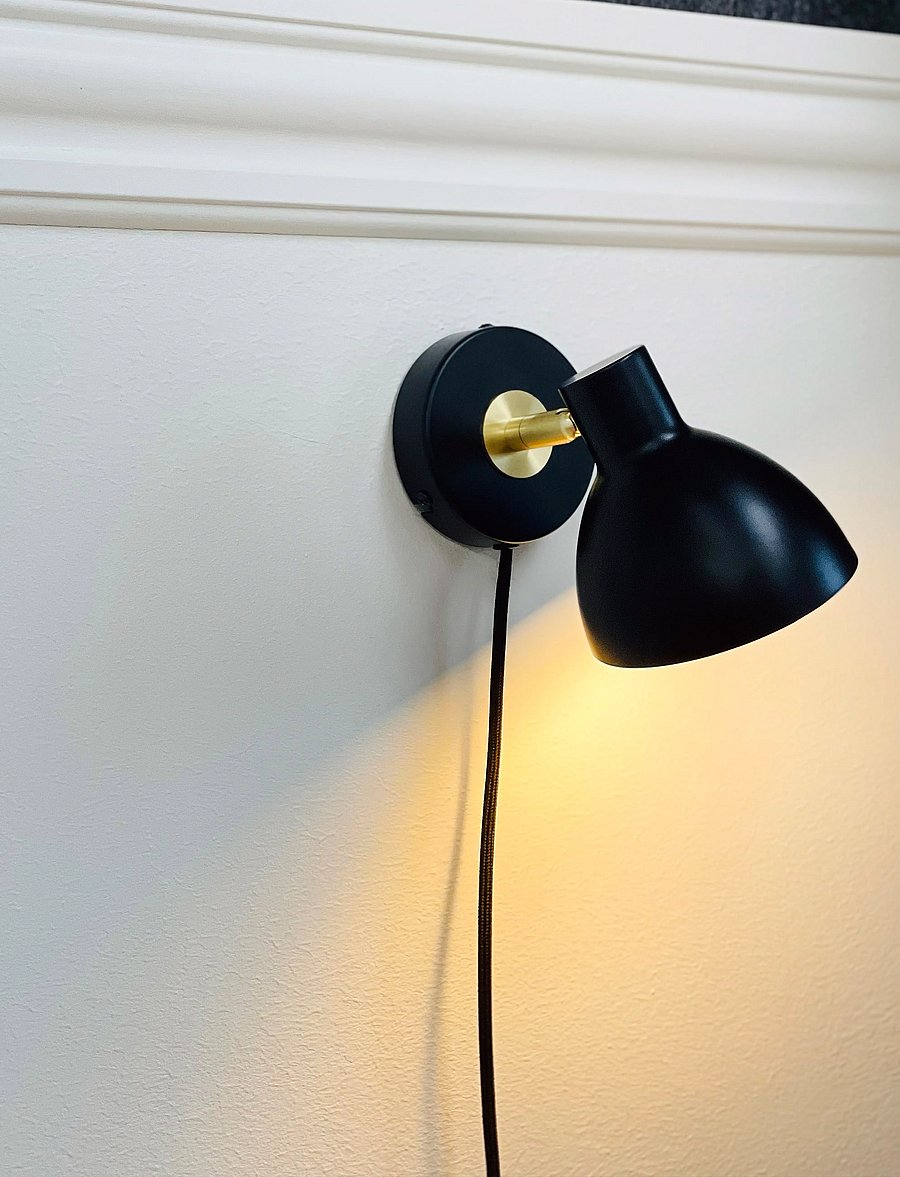 Dyberg Larsen - Lilje - seinalambid - black / brass - 4