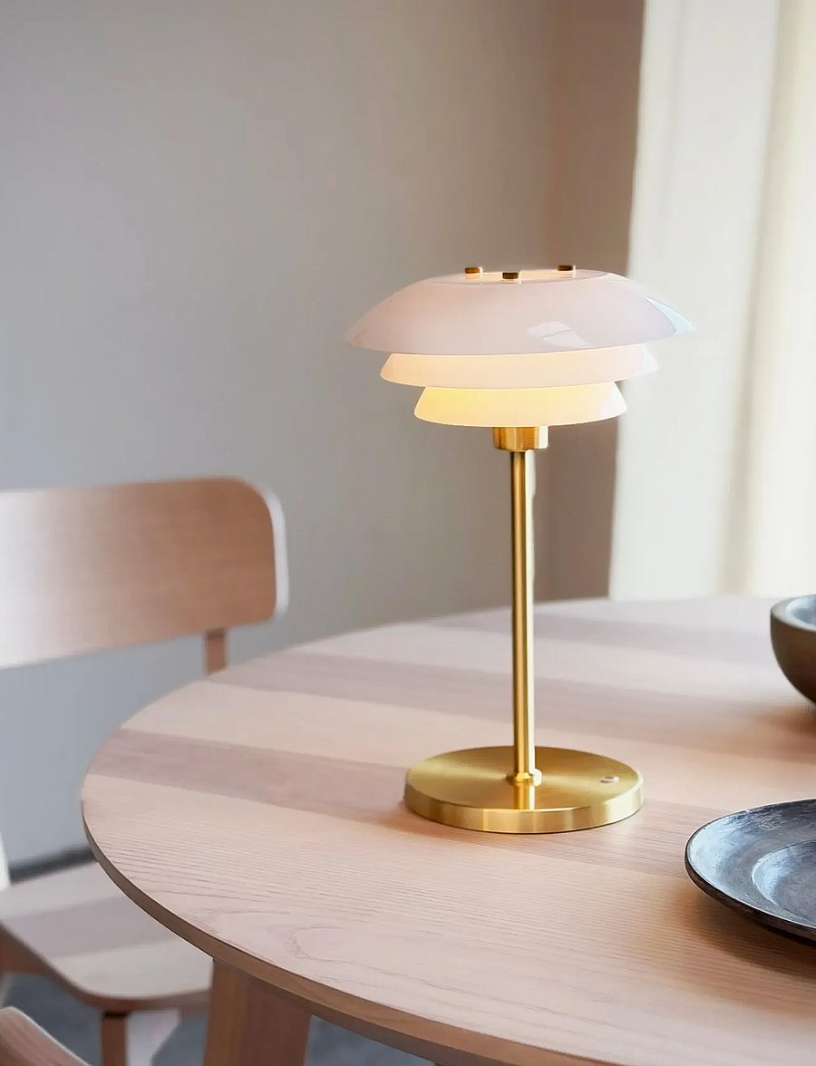 Dyberg Larsen - DL20 LED Opal Brass Table lamp rechargeable - kaasaskantavad lambid - opal/ brass - 5