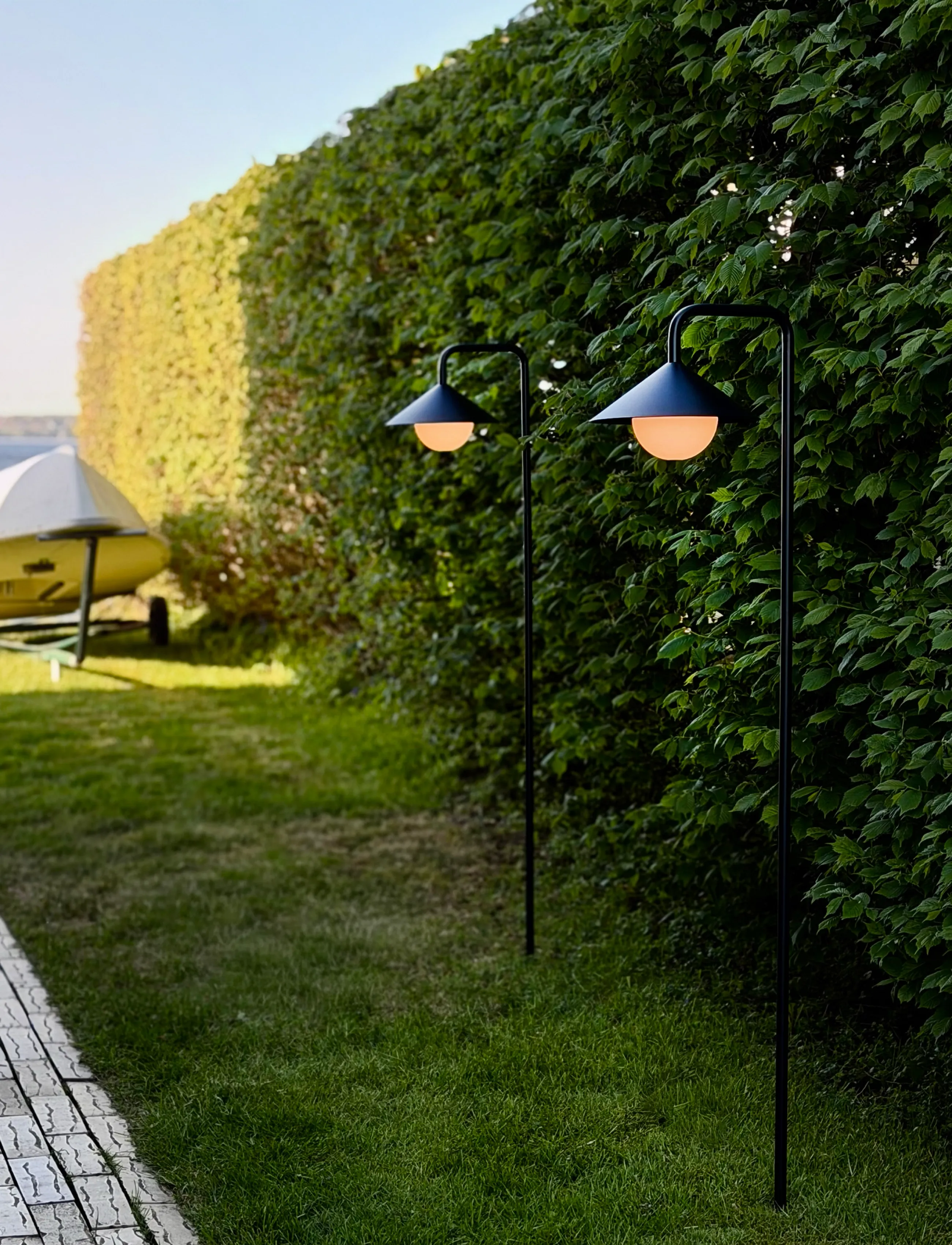 Dyberg Larsen Nova Outdoor Have Spyd Med Lyskugle Og Fjernbetjening, One Size, Lighting, Schwarz - Garden Lights, Homeware