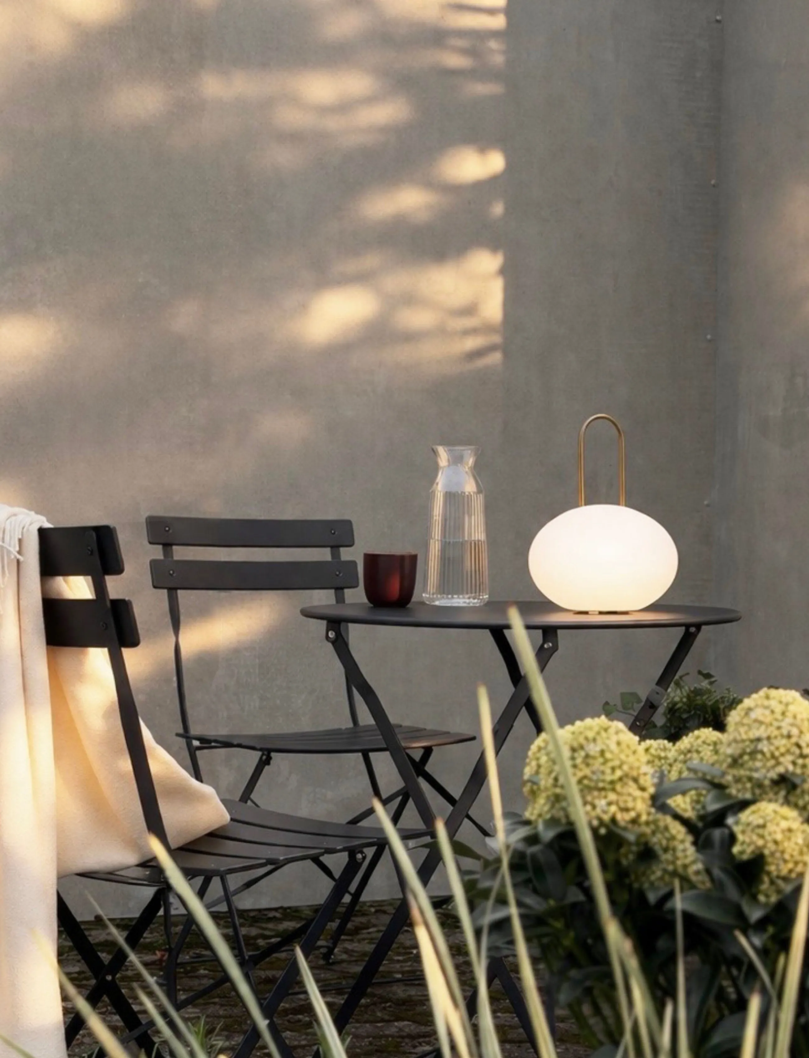 Dyberg Larsen Ellipse Led Lanterne, One Size, Outdoor Lighting, Weiß - Lanterns, Homeware