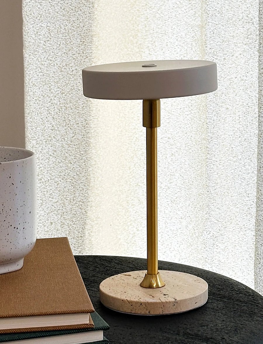 Dyberg Larsen - Moonlight LED Mini Genopladelig Bordlampe - Beige/Travertin - bordlamper - beige/ trevetin/ brass - 5