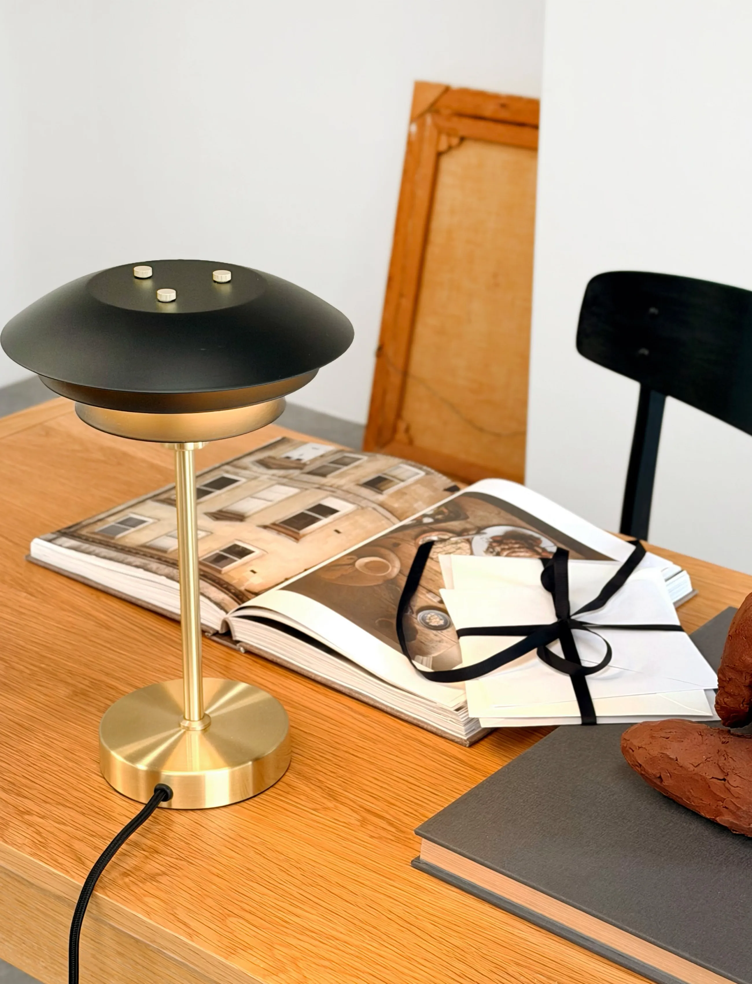 Dyberg Larsen - DL31 Bordlampe - Sort/Messing - black/ brass - 3