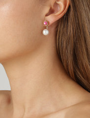 Dyrberg/Kern - TONI SG ROSE / WHITE PEARL - pearl earrings - sg rose / white pearl - 1