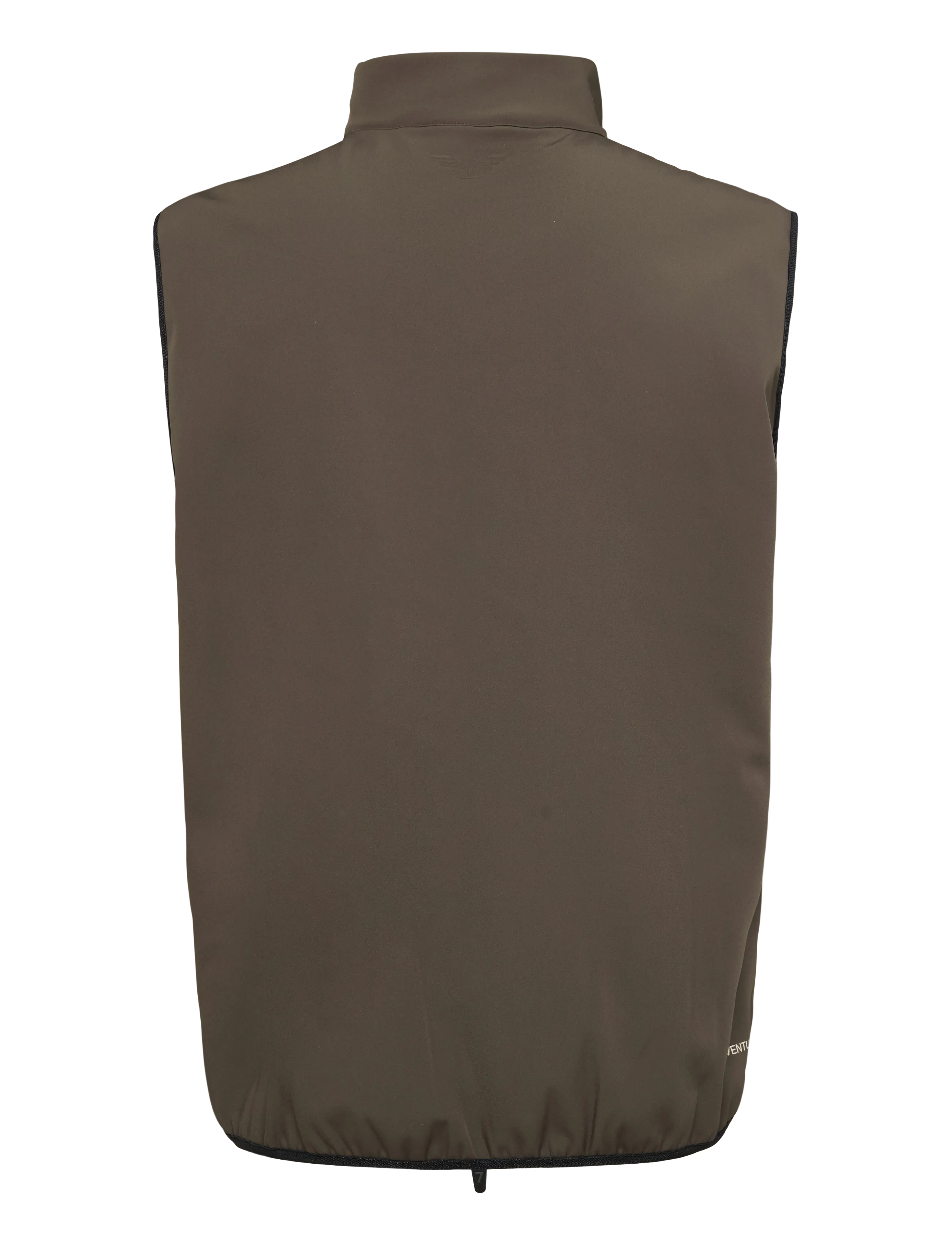EA7 - VEST - westen - mulch - 1