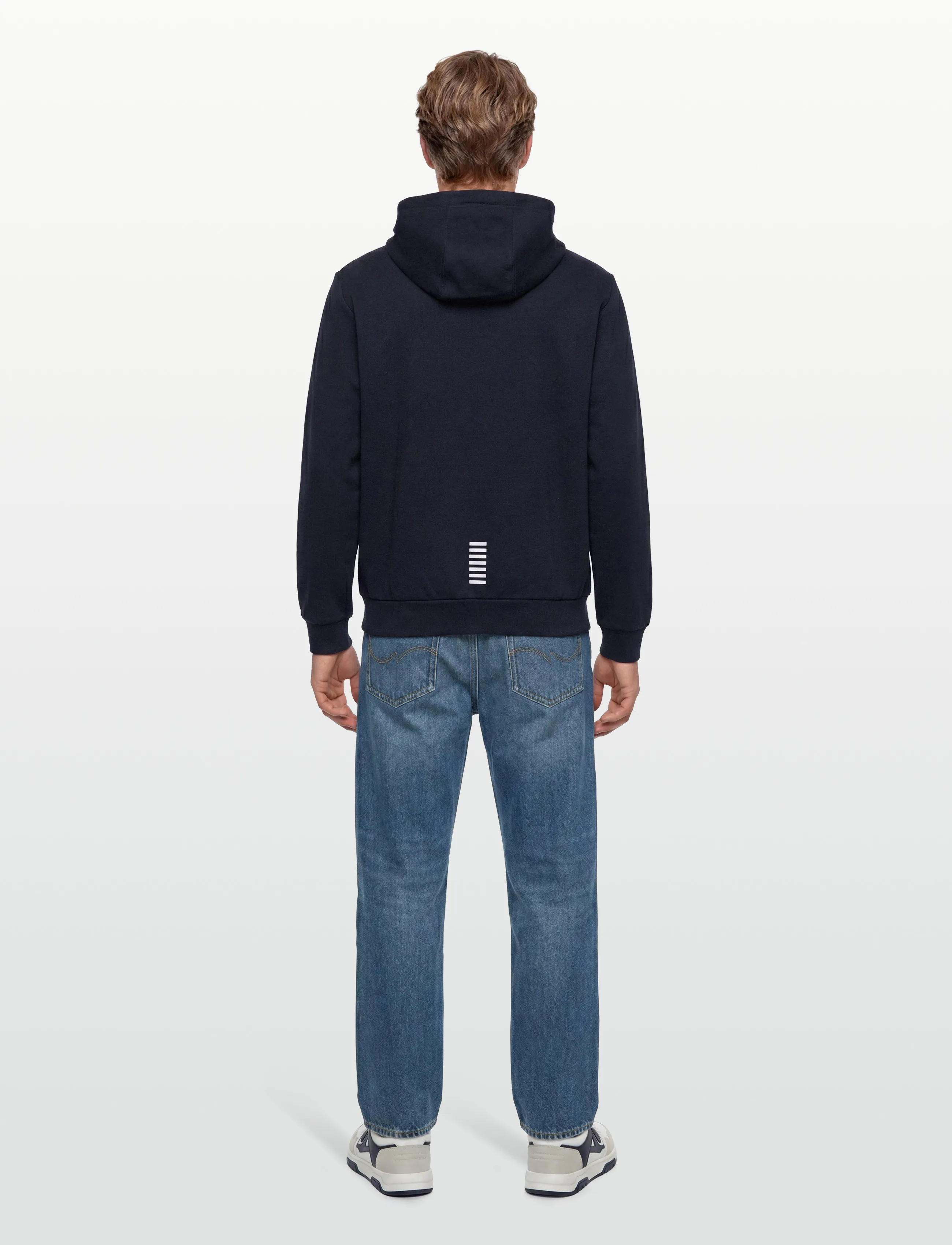 Sweatshirt 3