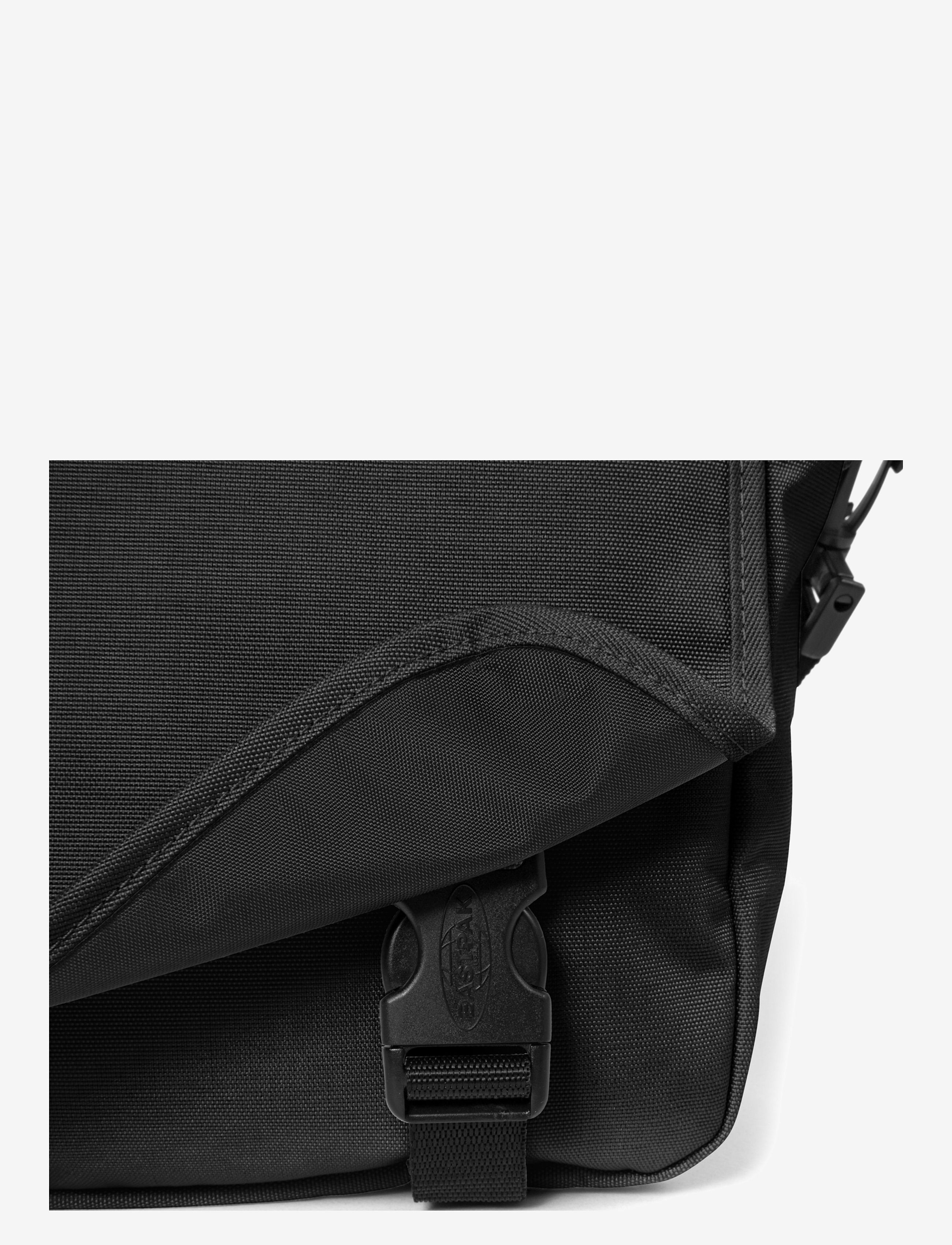 Eastpak - JR - asusteet - black - 1