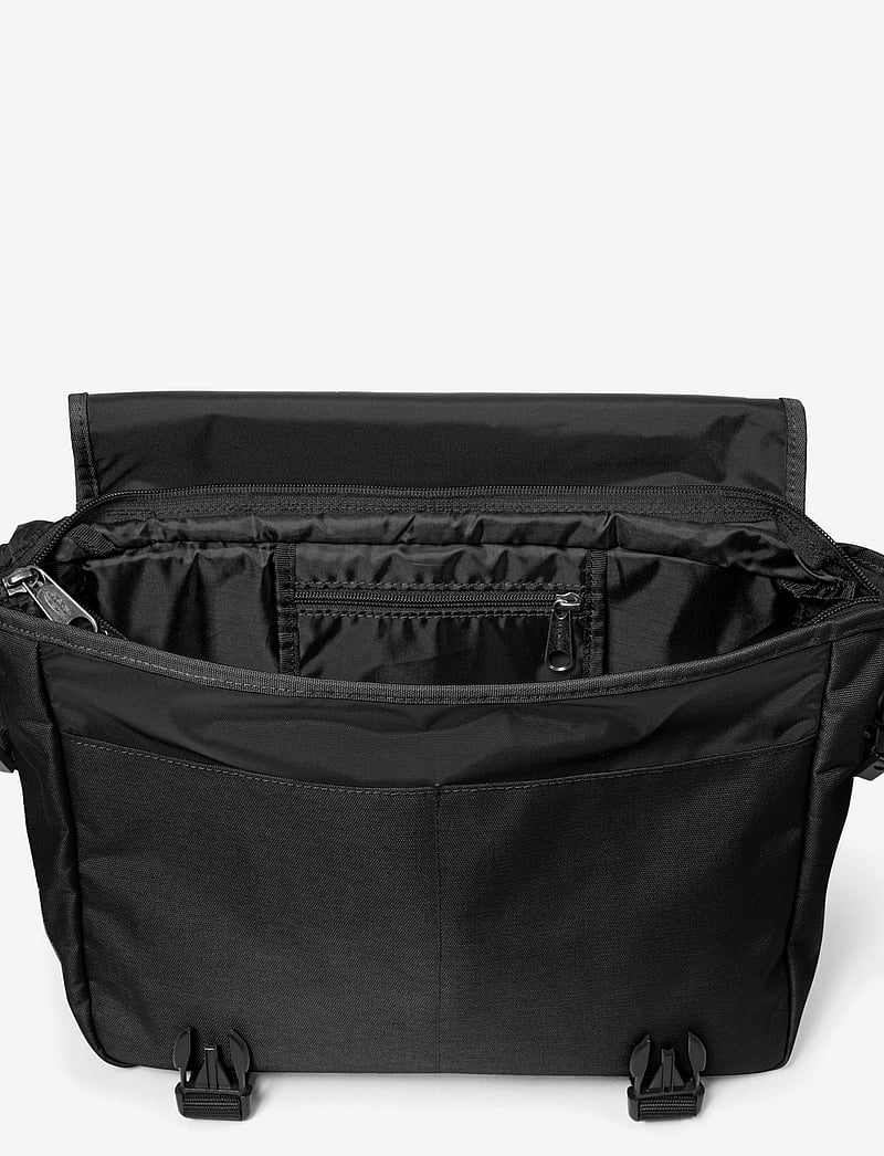 Eastpak - JR - vardagsstil - black - 4