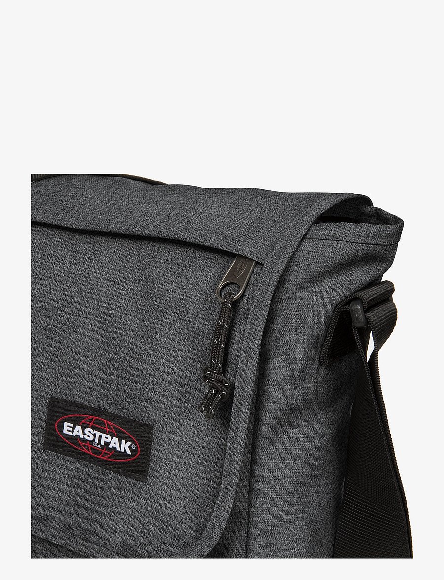 Eastpak - Delegate + - vardagsstil - black - 3