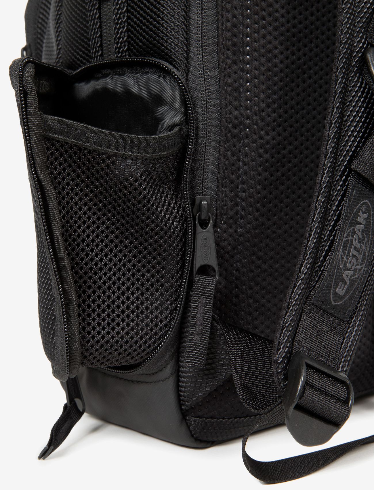 Eastpak - Tecum S - cnnct coat - 4