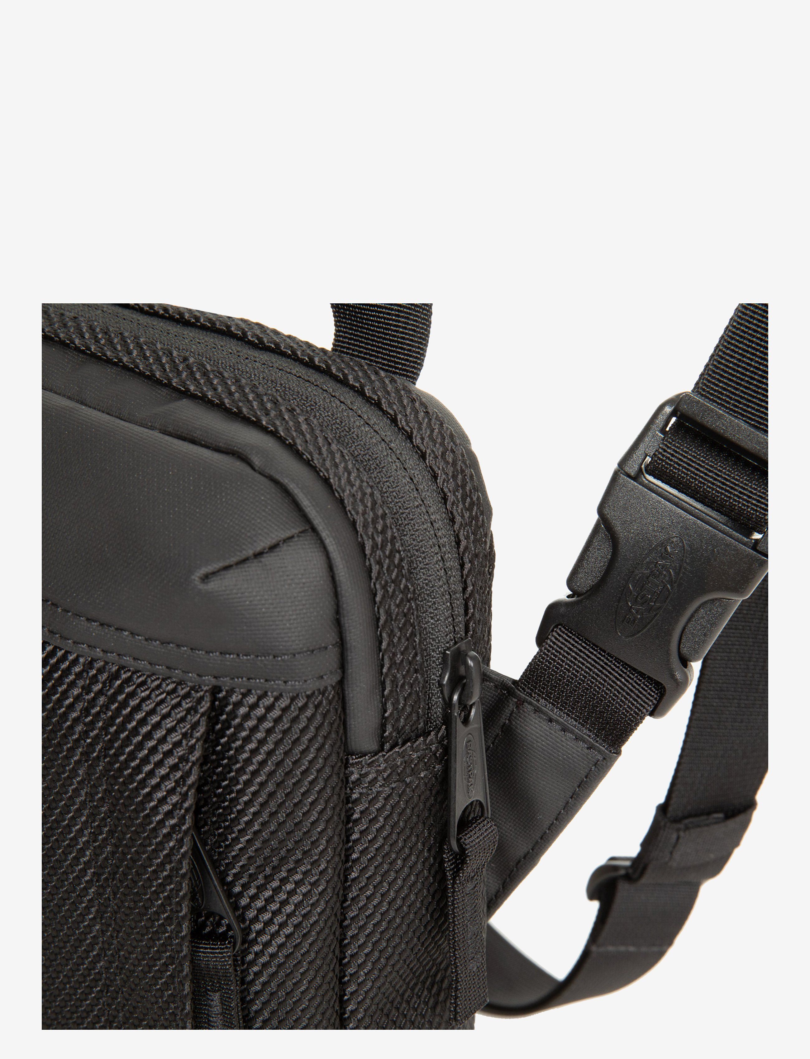 Eastpak - THE ONE CNNCT - black - 4