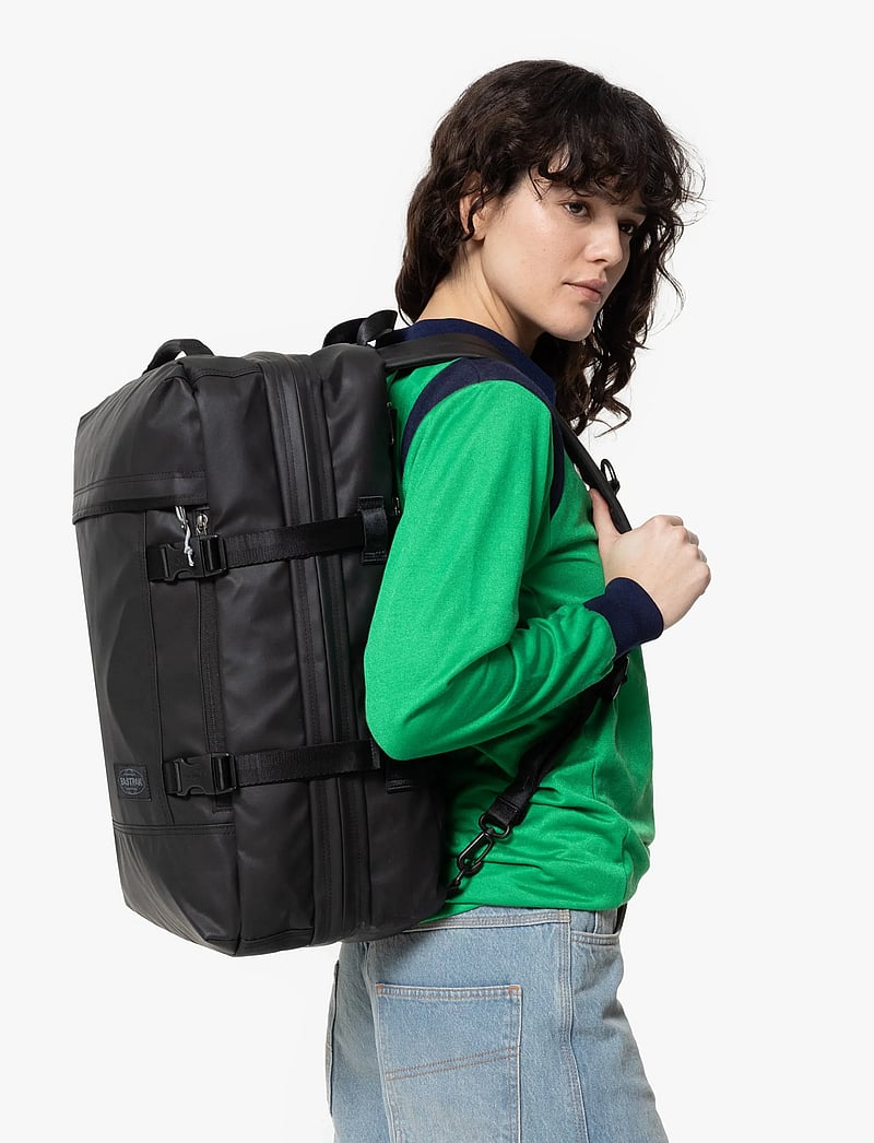 Eastpak - TRAVELPACK - kasdienis stilius - black - 0