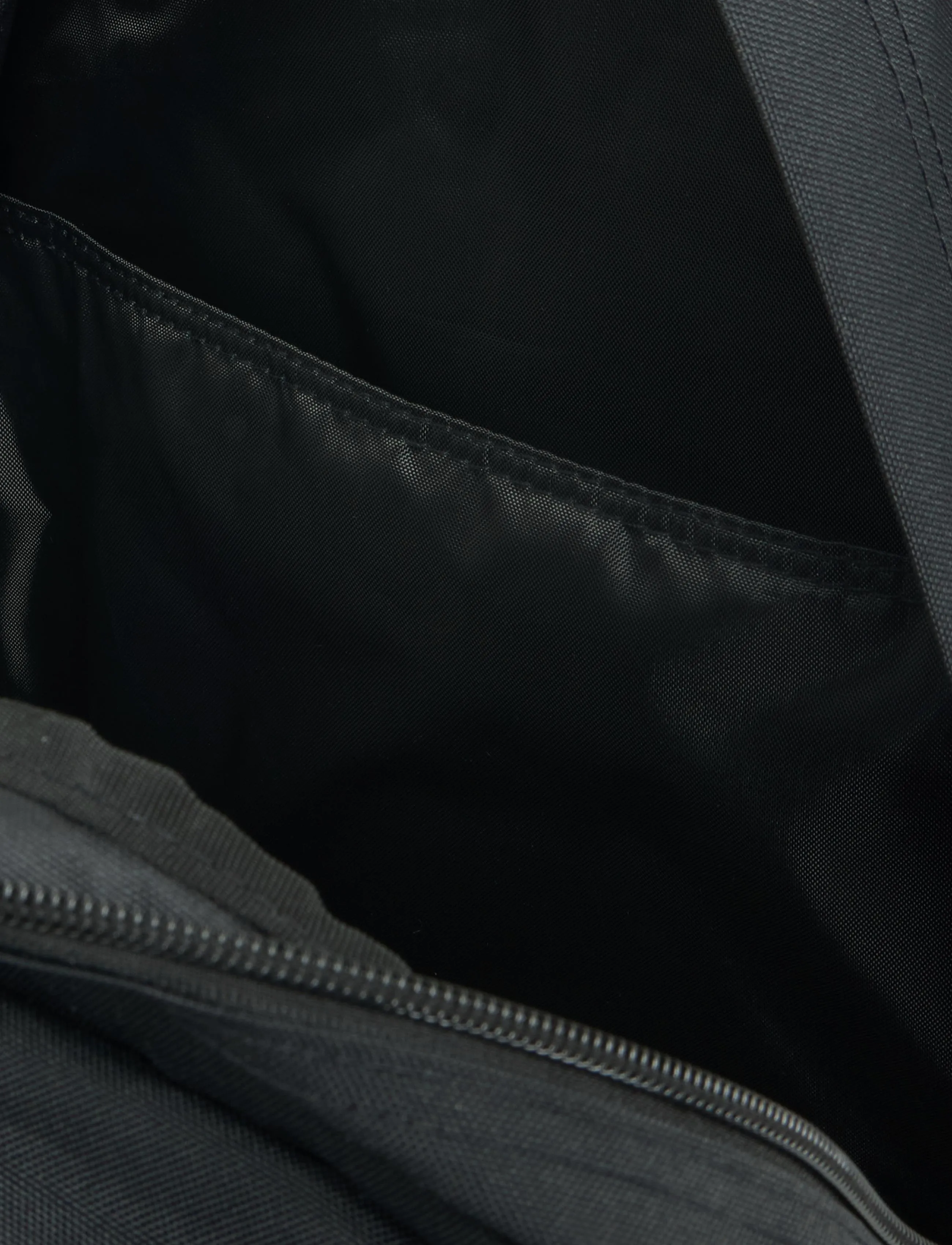 Eastpak - SUPLYER - istme alla mahtuvad/ käsipagasi seljakotid - refleksstriblac - 4