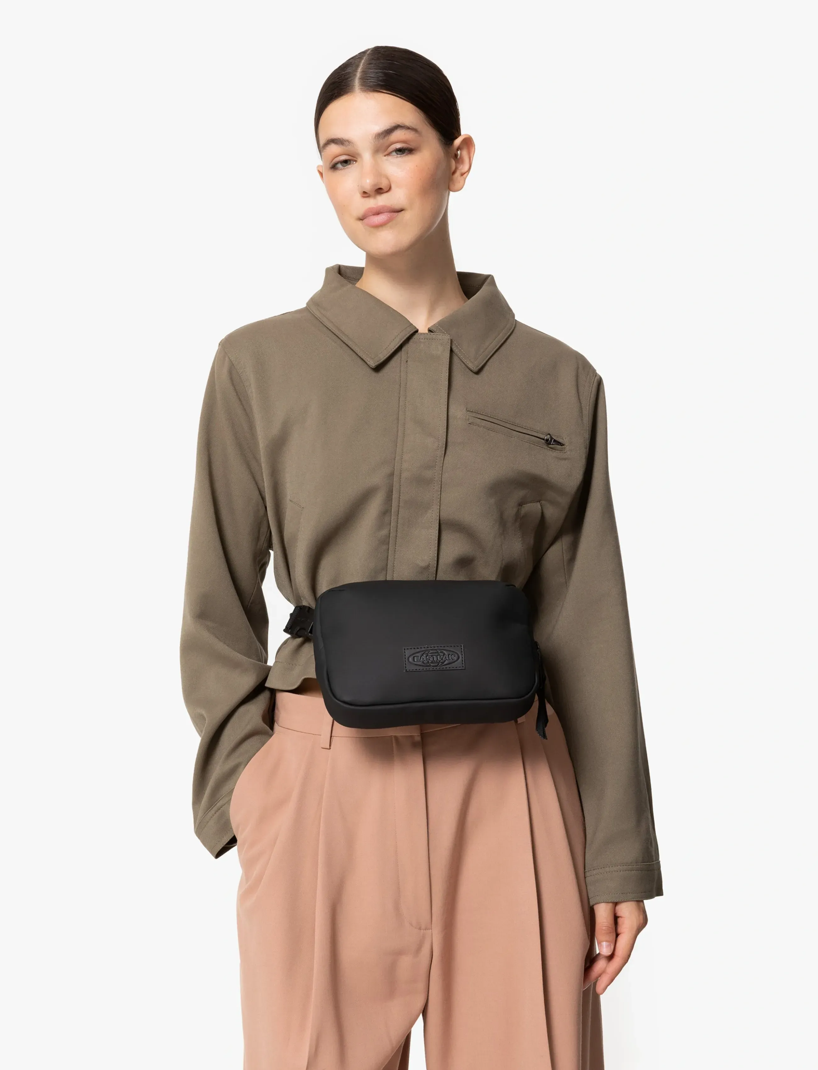 EASTPAK Axelremsväskor ARJAN 2,5L dam – bild 6