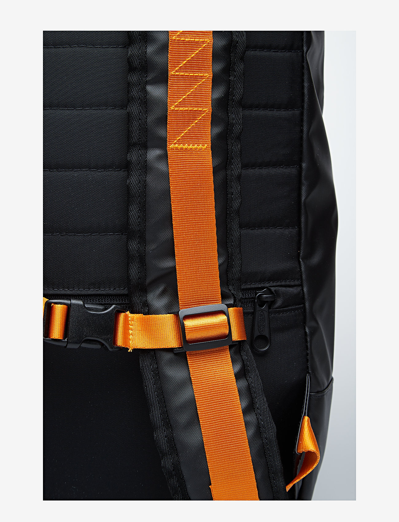 Eastpak - BUST - webbed black - 4