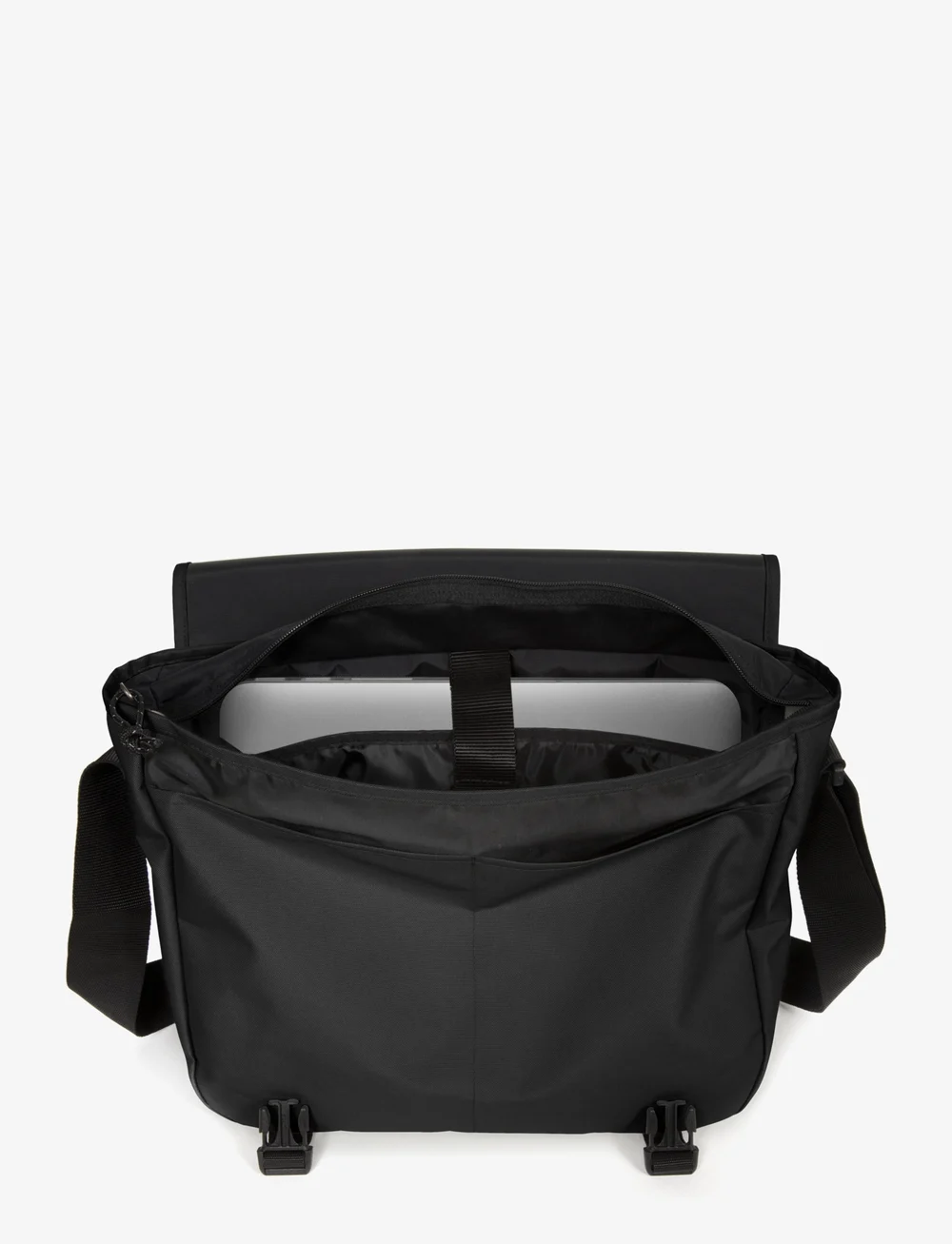 Eastpak - Delegate + - vardagsstil - black - 2