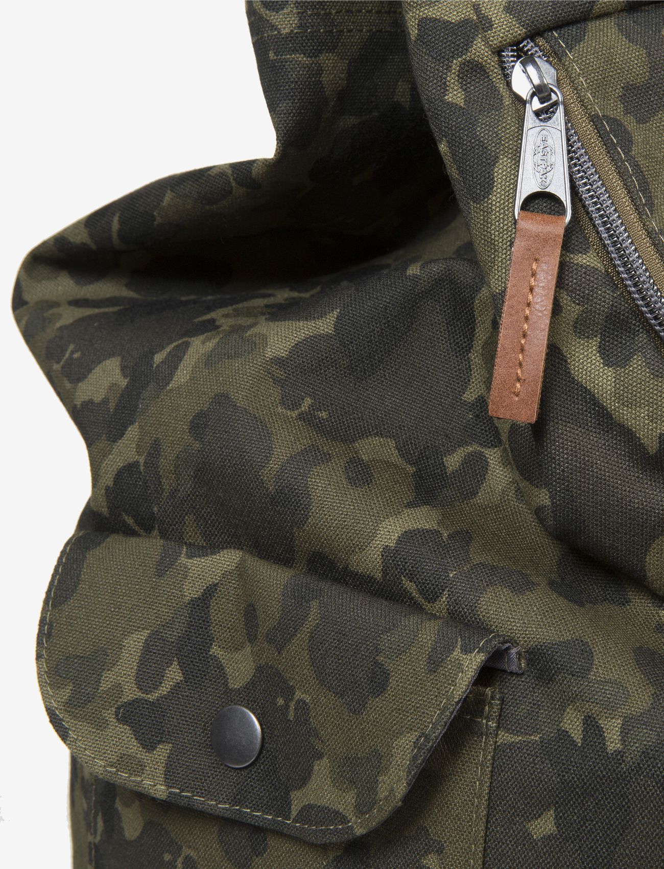 Eastpak - PLISTER - opgrade camo - 3