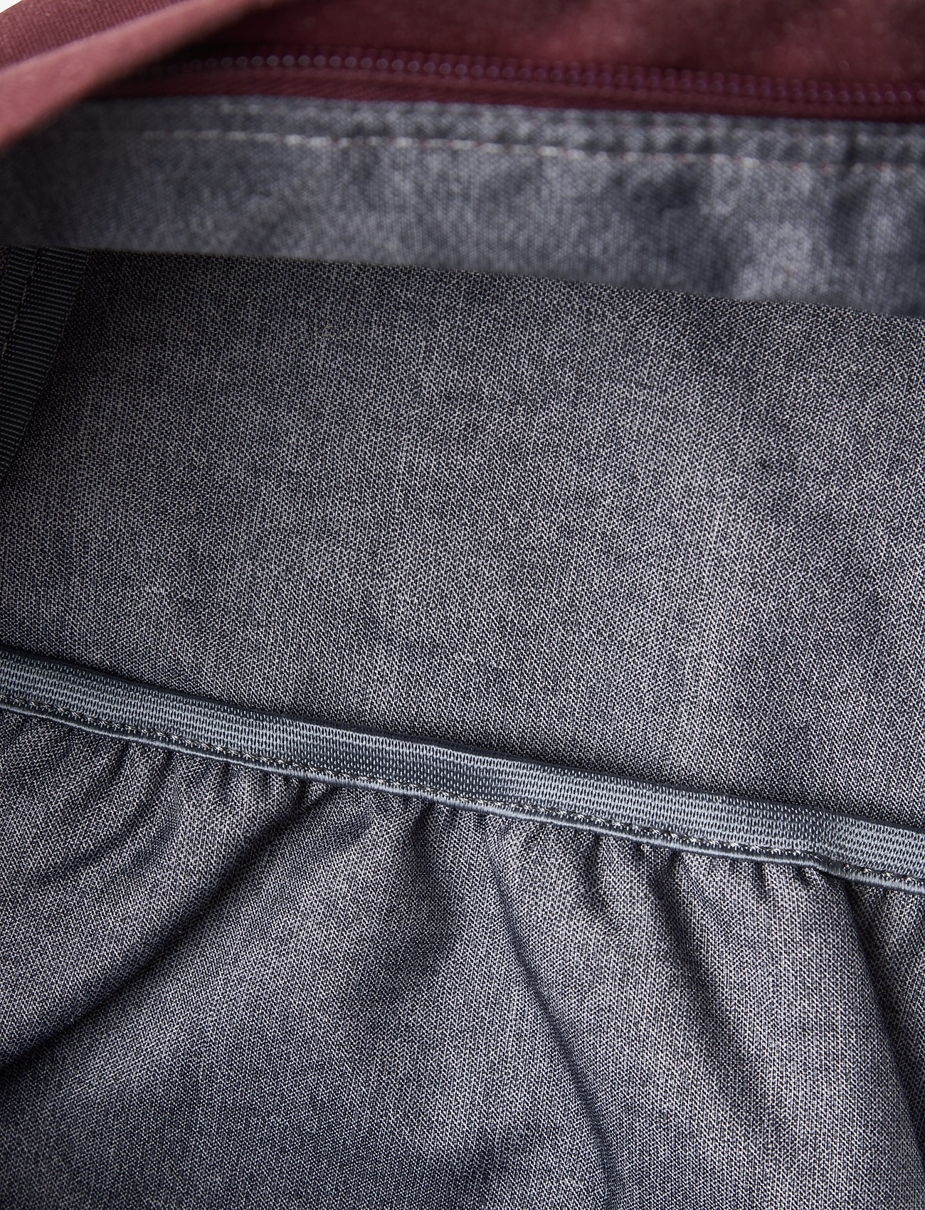 Eastpak - PADDED SLEEK'R - super punch - 3