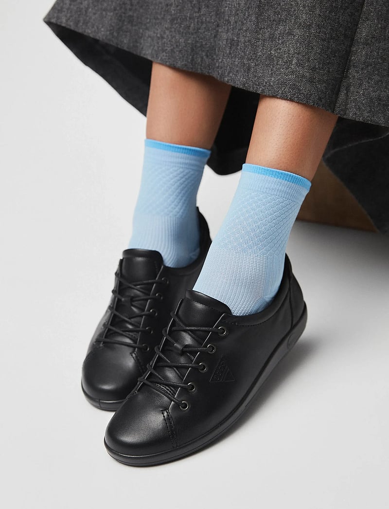 ECCO - SOFT 2.0 - niedrige sneakers - black with black sole - 0