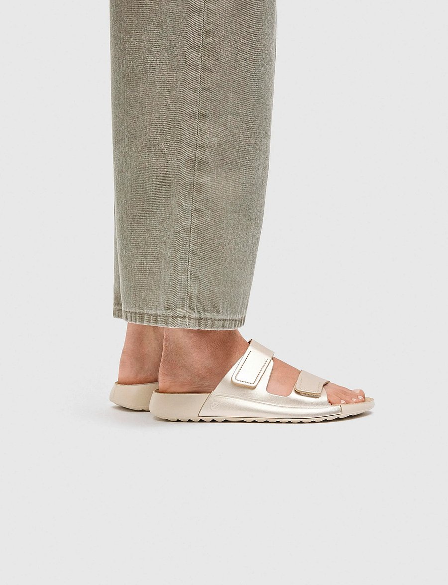 ECCO - COZMO W - platta sandaler - pure white gold - 0