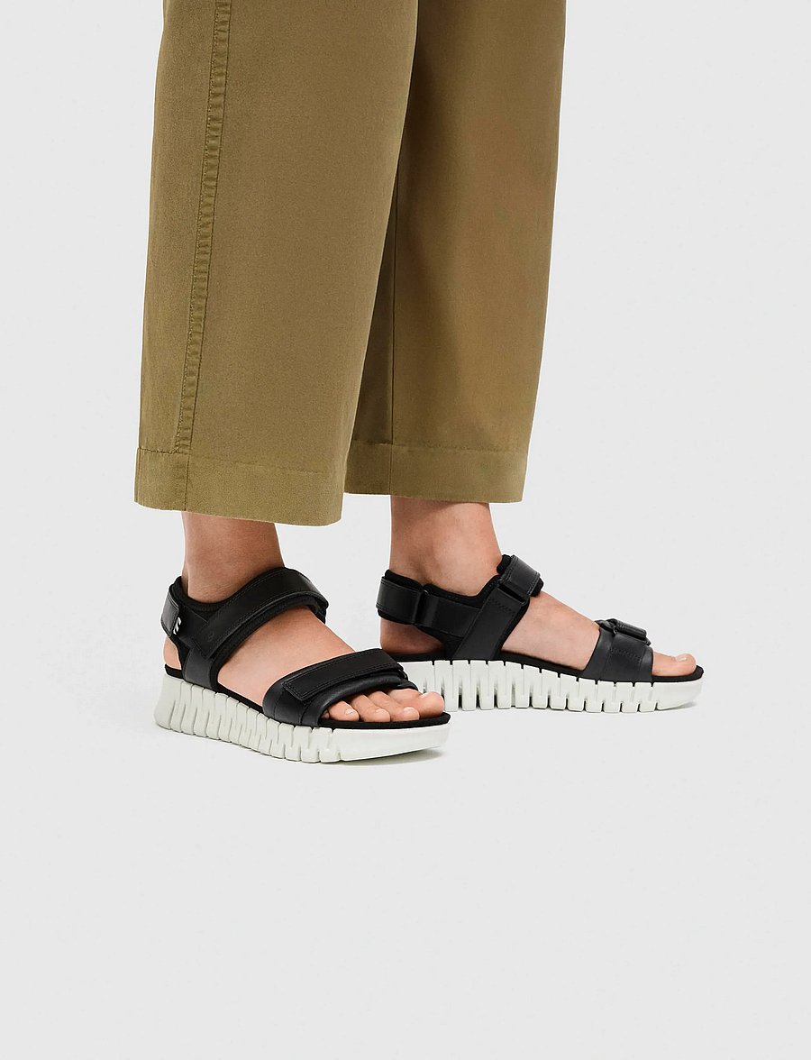 ECCO - GRUUV SOL W - sandales à plateforme - black - 0