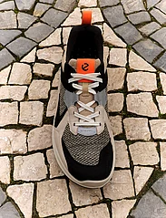 ECCO - BIOM 2.2 M - lave sneakers - black/limestone/sand - 6