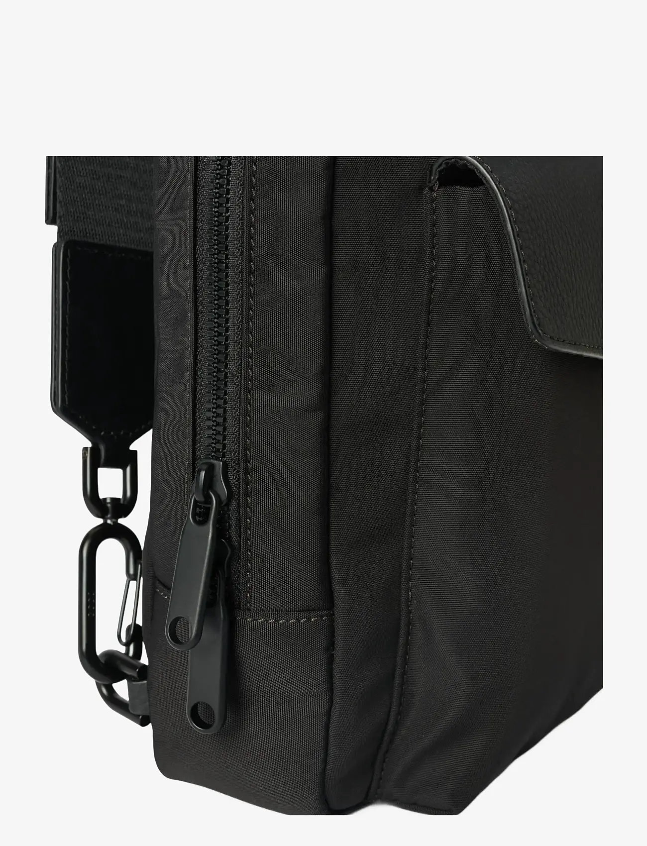 ECCO - ECCO Voyager  x  Body Sling - mode trends - black - 5