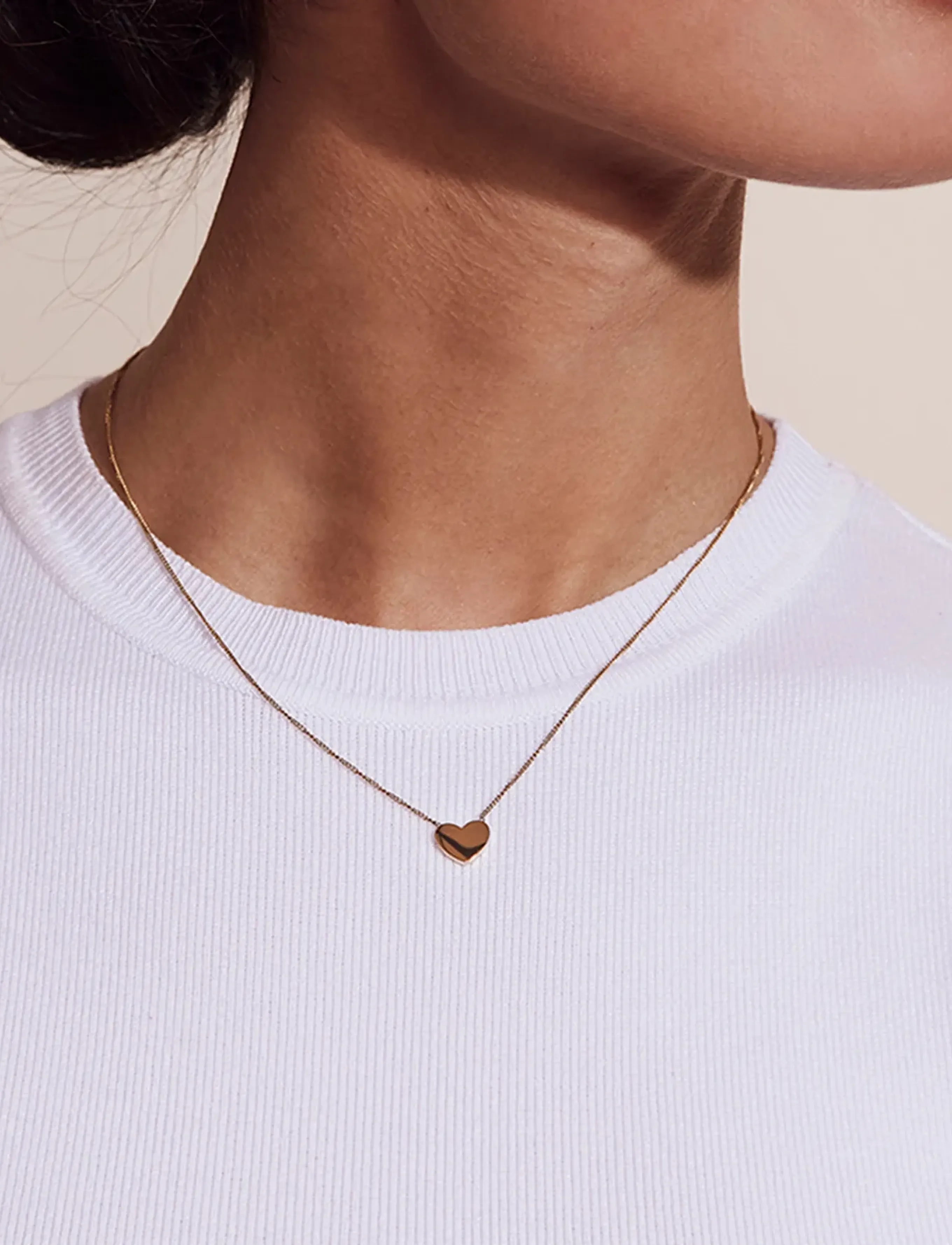 Edblad Pure Heart Necklace, One Size, Necklaces, Gold - Dainty Frauen