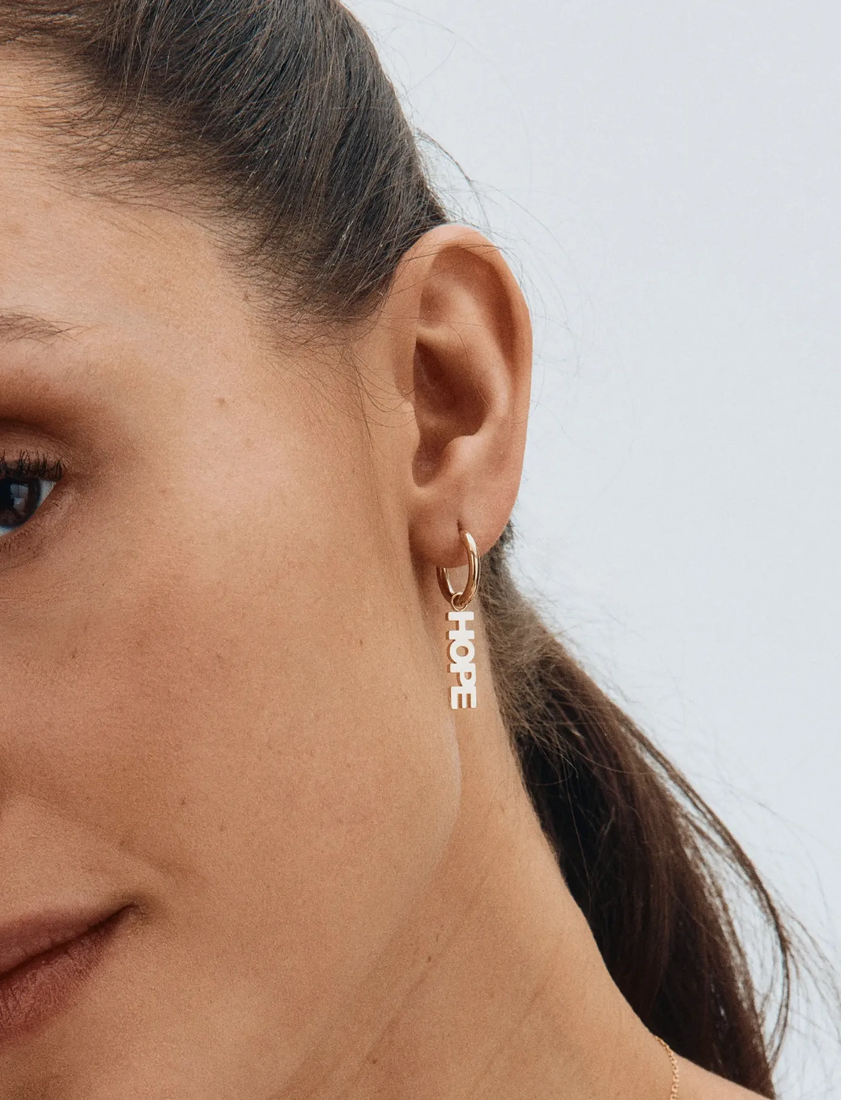 Edblad Hope Hoops Gold, One Size, Gold, Earrings > Statement Earrings, Dame