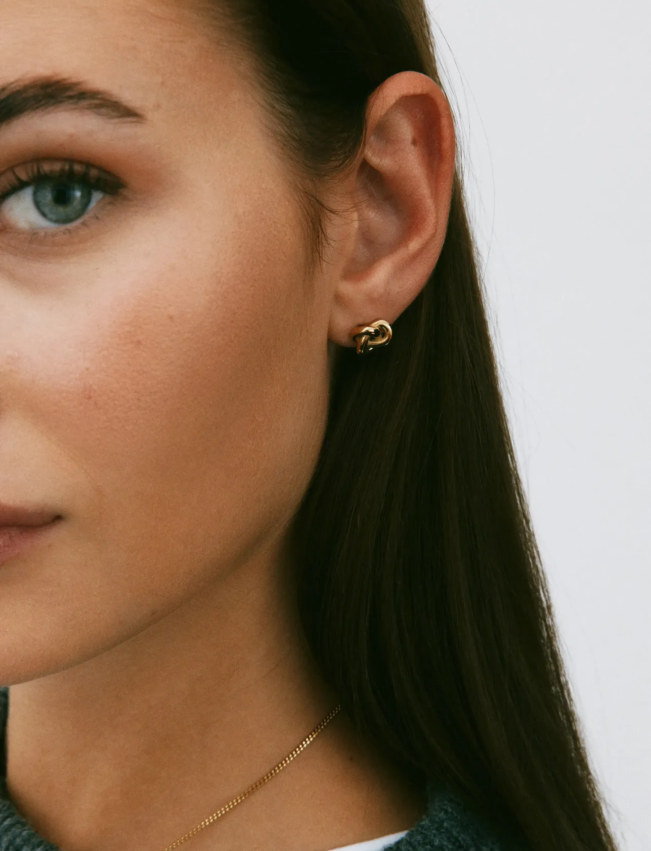 Edblad Infinity Knot Studs S Gold, One Size, Earrings, Gold - Studs, Frauen