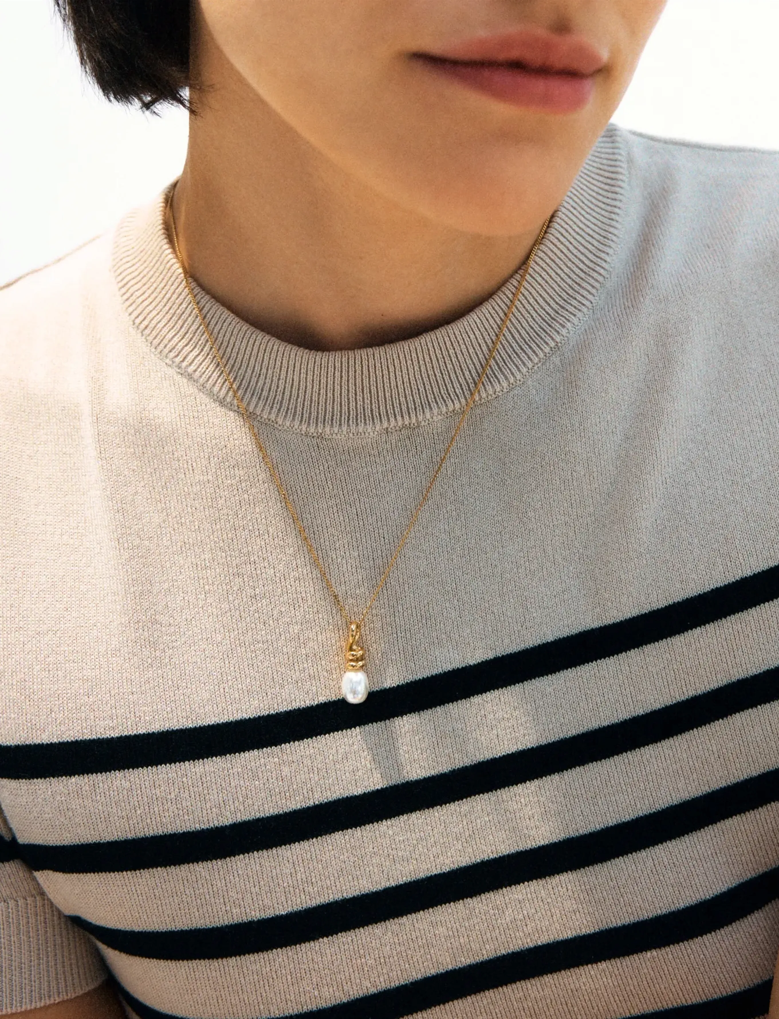 Edblad Swivel Necklace Pearl S Gold, One Size, Necklaces, Gold - Chain Frauen
