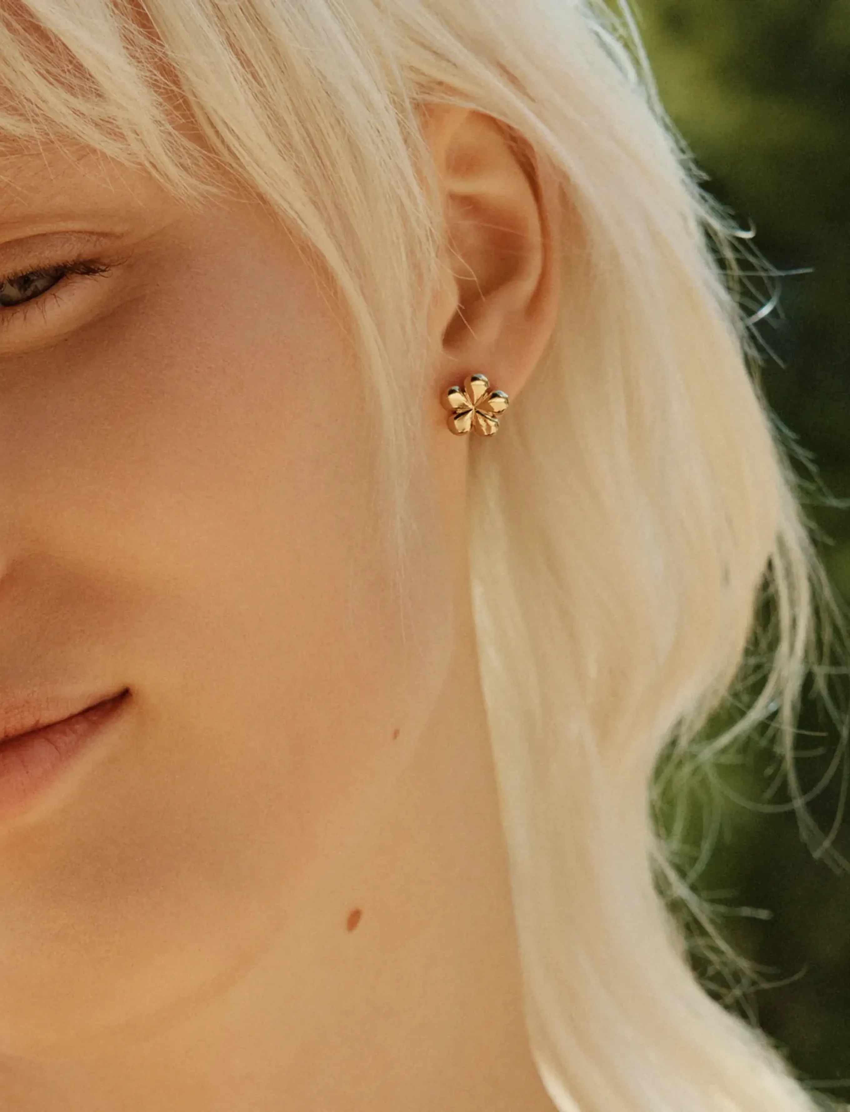 Edblad Daisy Studs Gold One Size, Earrings, - Studs, Frauen