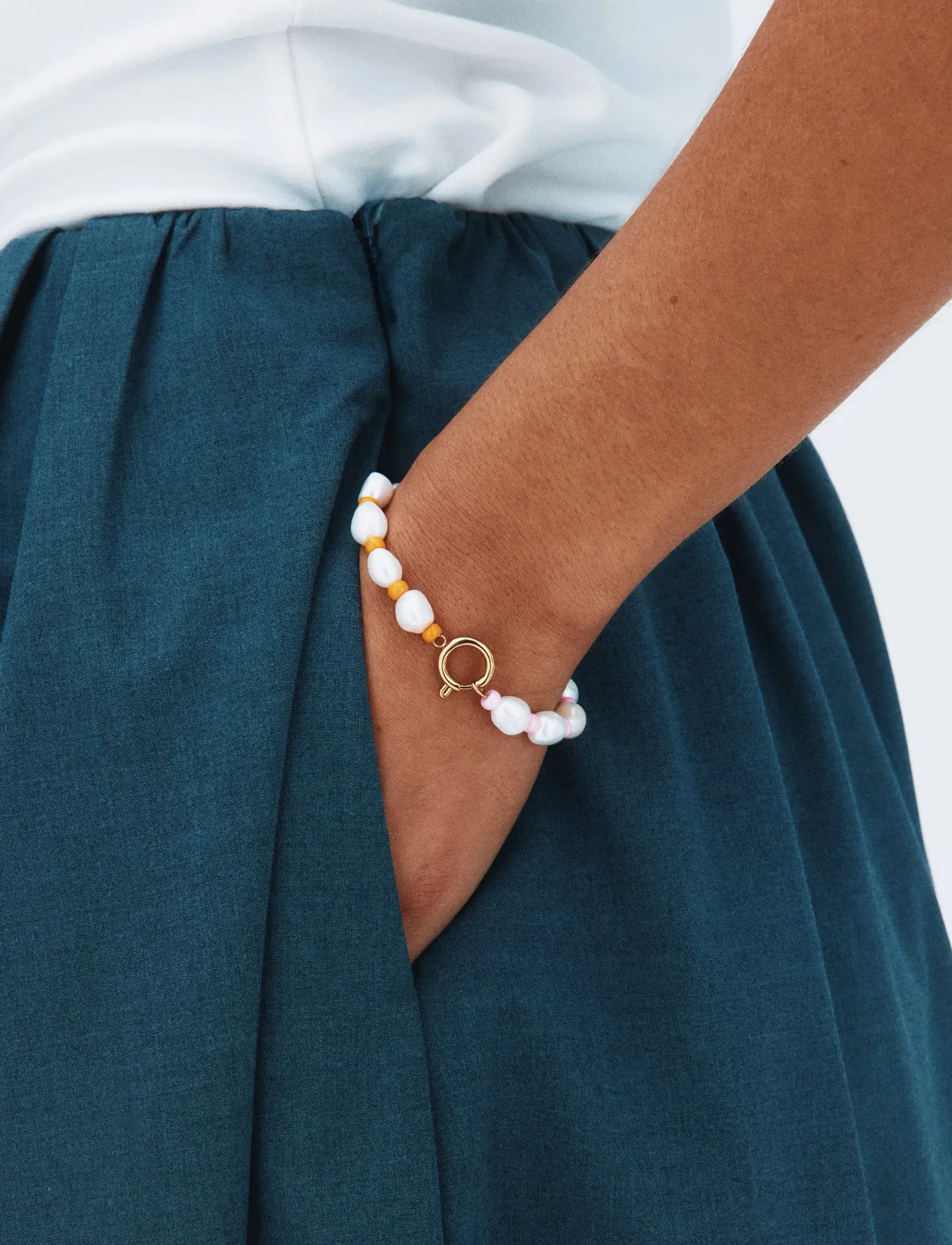 Edblad Voyage Bracelet Gold/Multi L, S 16 cm, Bracelets, Mehrfarbig/gemustert - Pearl Frauen