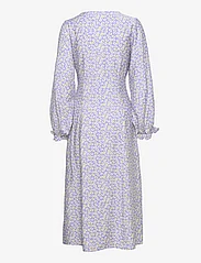 EDITED - Rosalia Dress - midikleidid - aop vintage daisy - 1