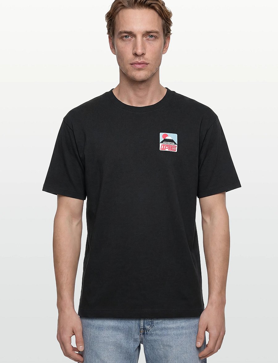 Edwin - Sunset On Fuji San T-Shirt - Black - kurzärmelige t-shirts - black - 3