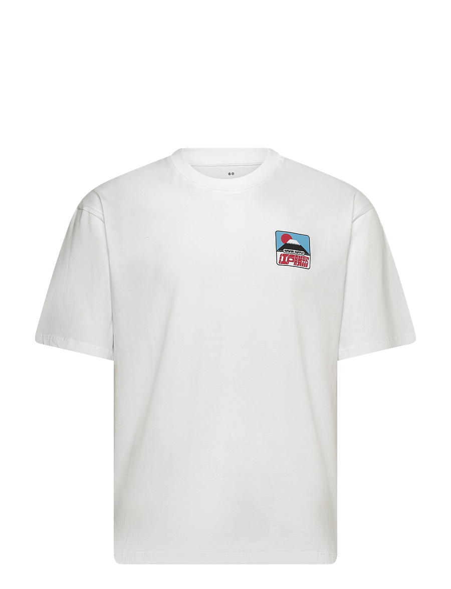 Edwin - Sunset On Fuji San T-Shirt - Black - lühikeste varrukatega t-särgid - white - 1