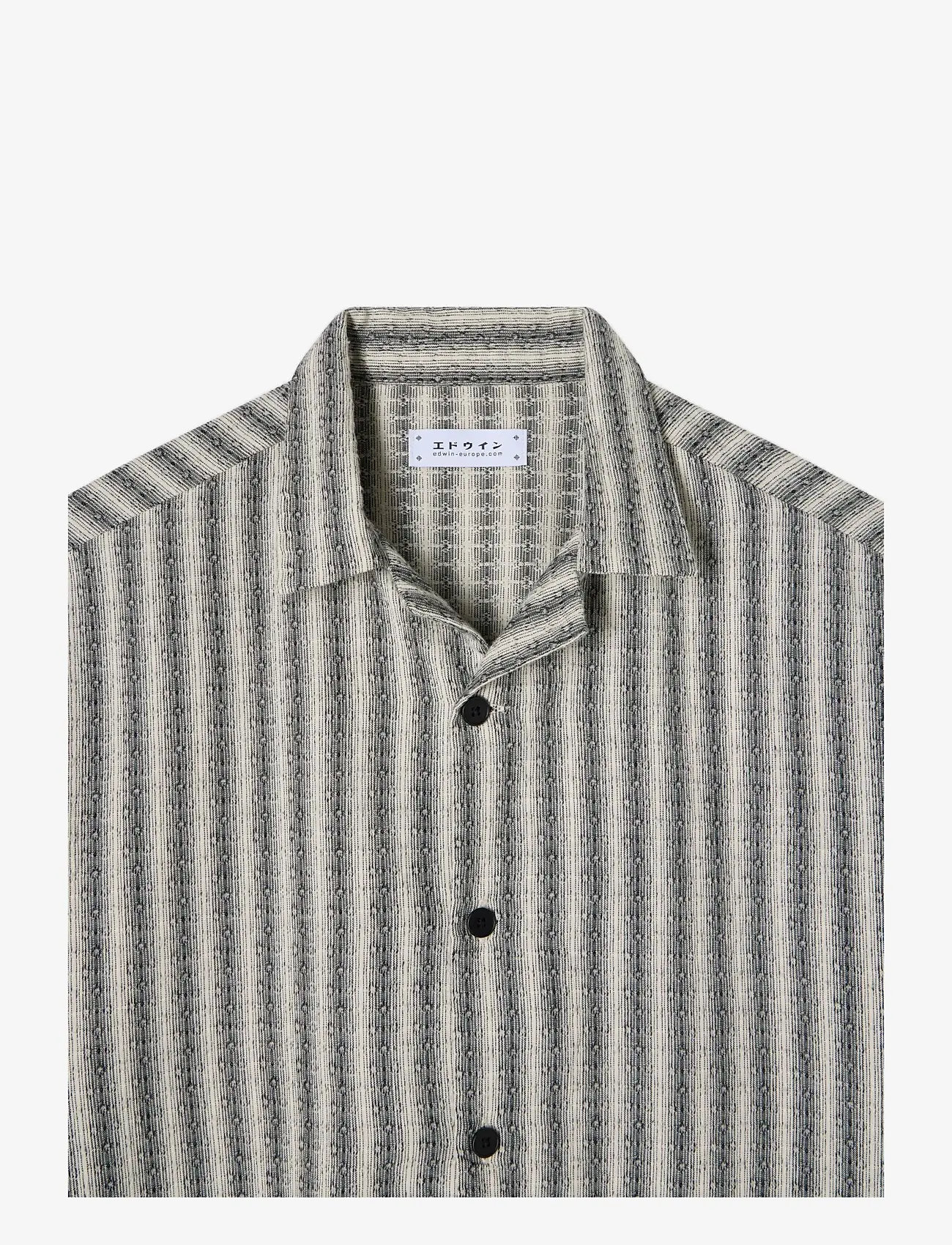 Edwin - Saga Shirt Ss - Black / White - kurzarmhemden - black / white - 2
