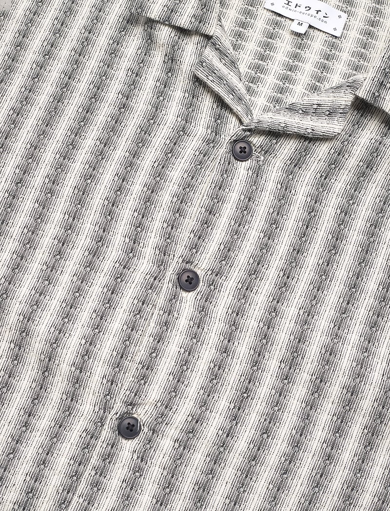 Edwin - Saga Shirt Ss - Black / White - kurzarmhemden - black / white - 4