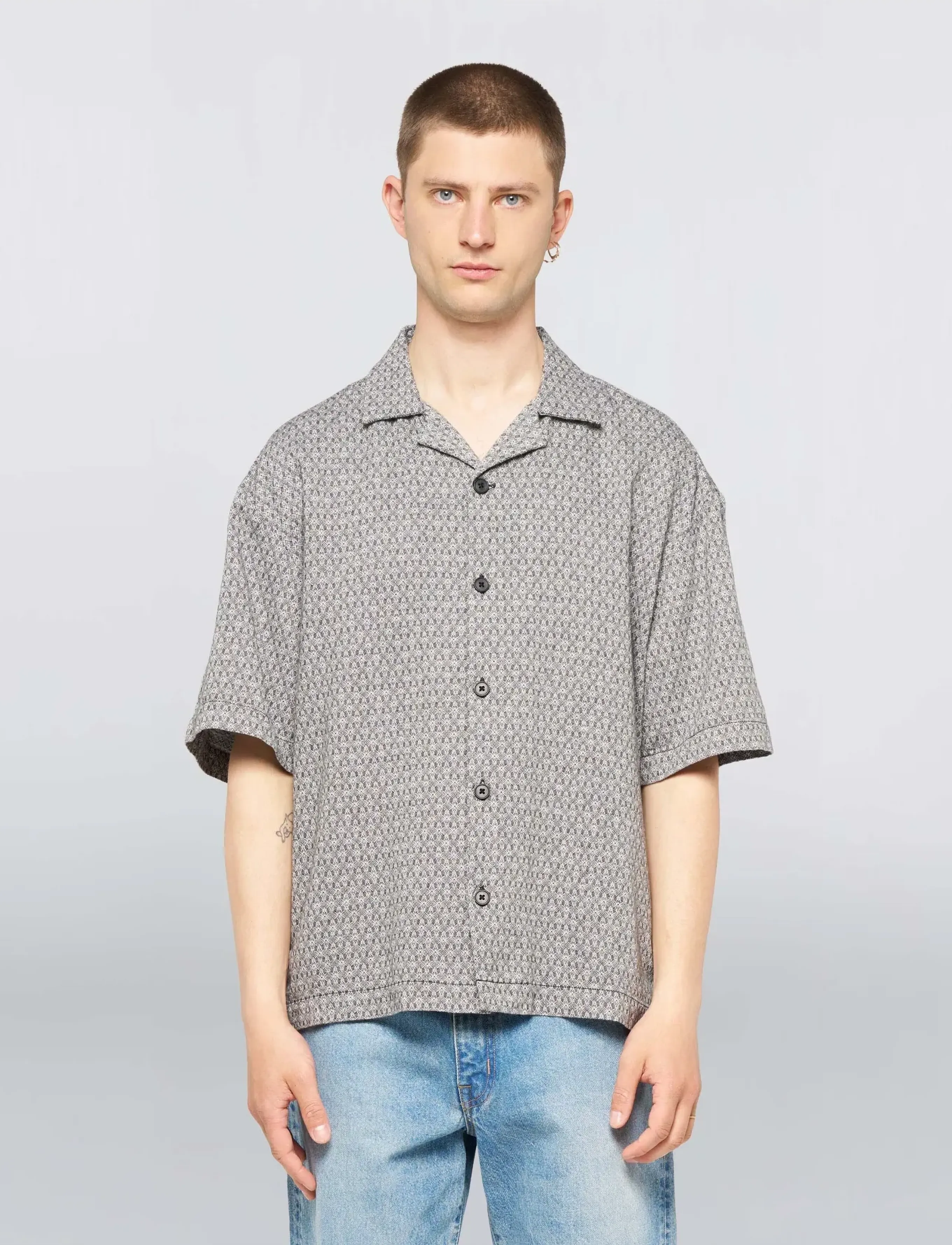 Edwin - Saga Shirt Ss-Black/White - bolir - black - 3