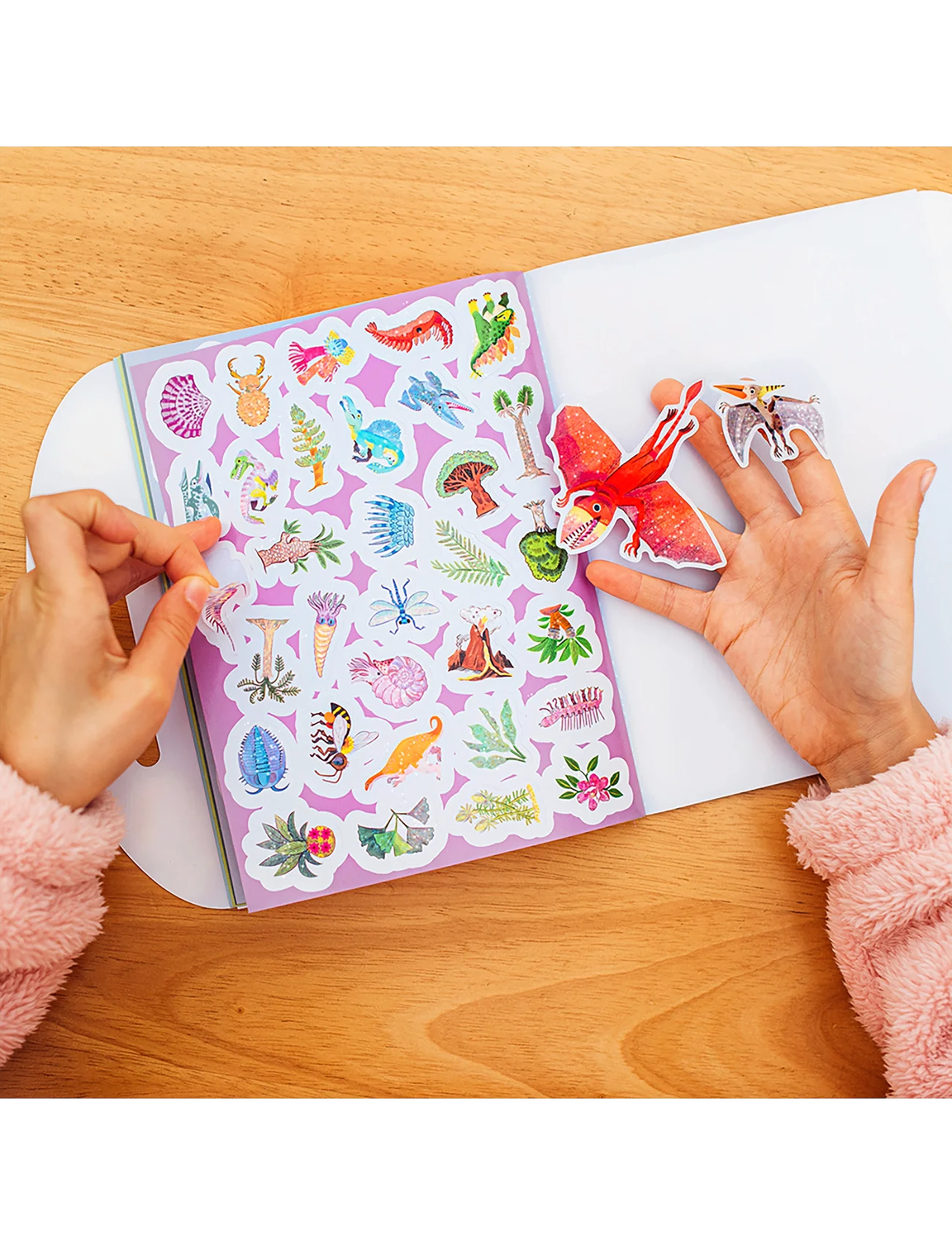 Eeboo - Sticker Book - Dinosaurs - kleebised - multi - 3
