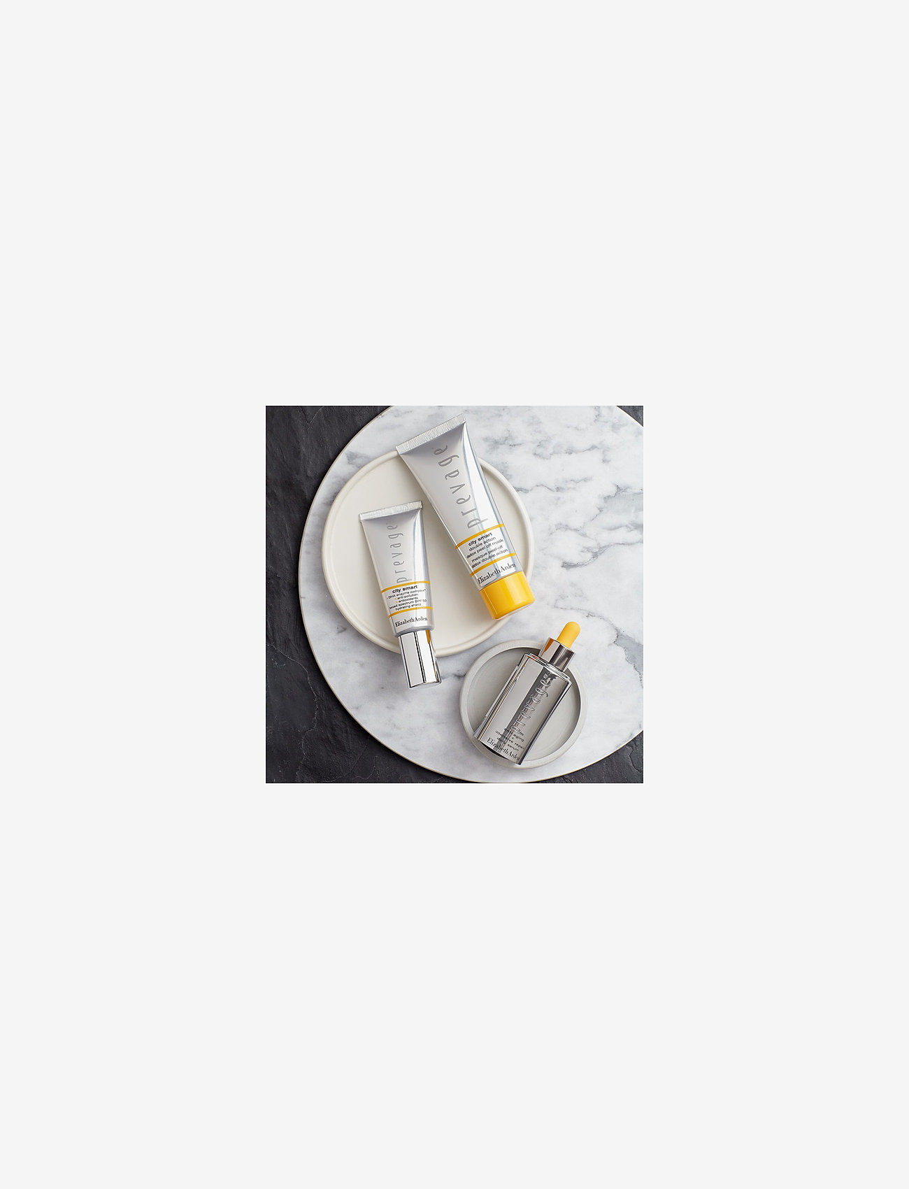 Elizabeth Arden - PREVAGE ANTI-AGINGREPAIR SERUM - serum & oljor  - clear - 4