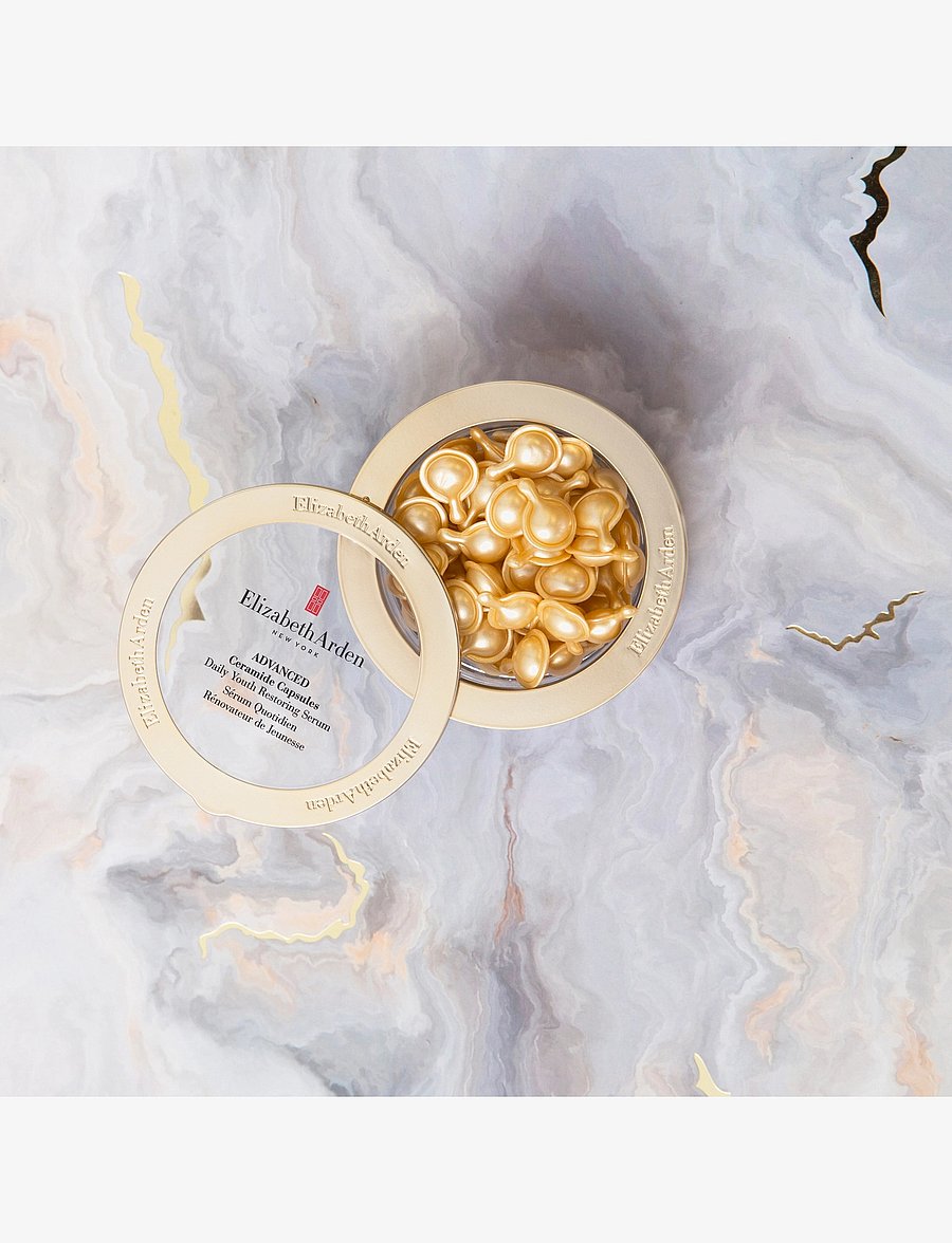 Elizabeth Arden - CERAMIDE CAPSULES RESTORING SERUM REFILL - serum og olíur - clear - 2