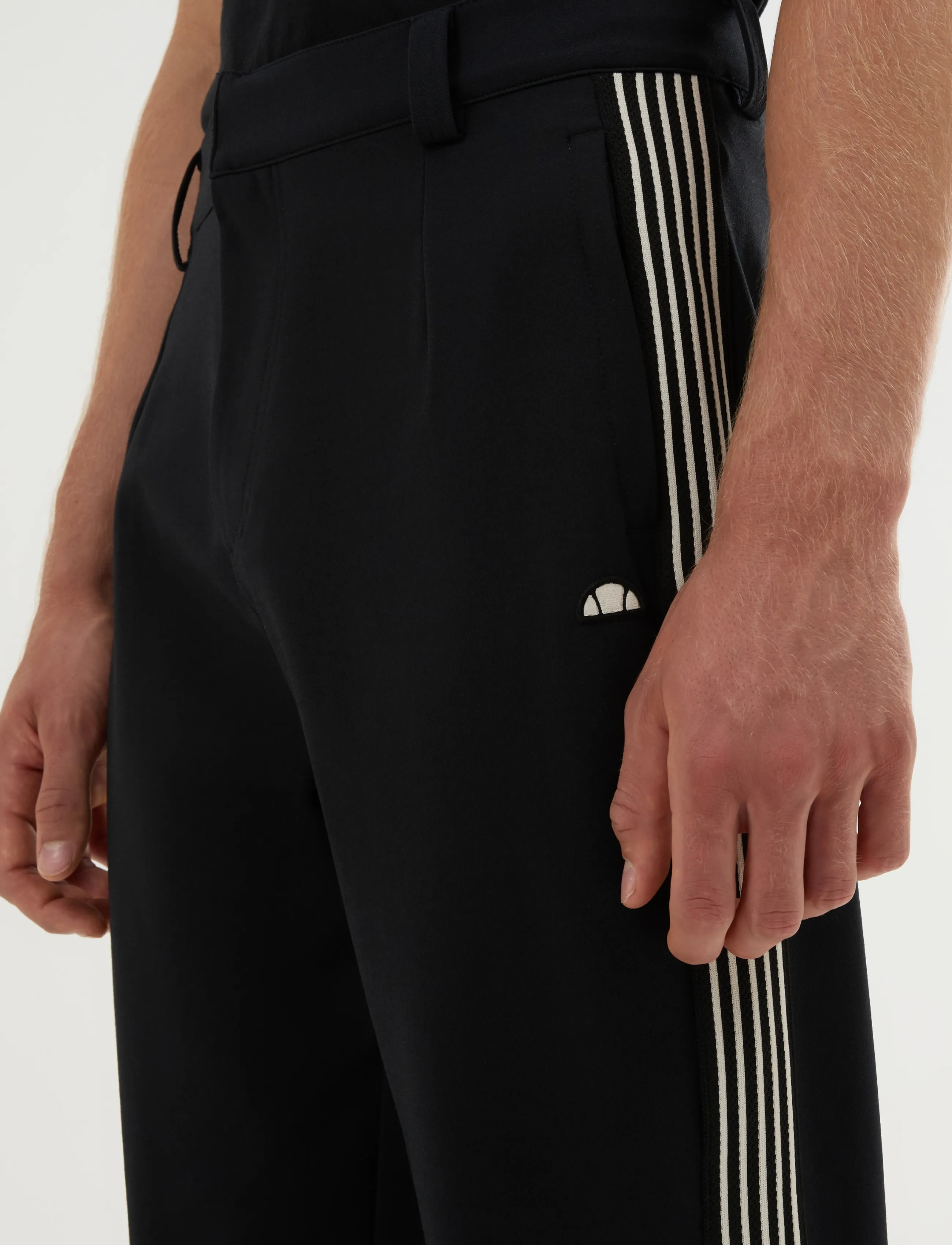 Ellesse - LUCANTA TRACK PANT - black - 4