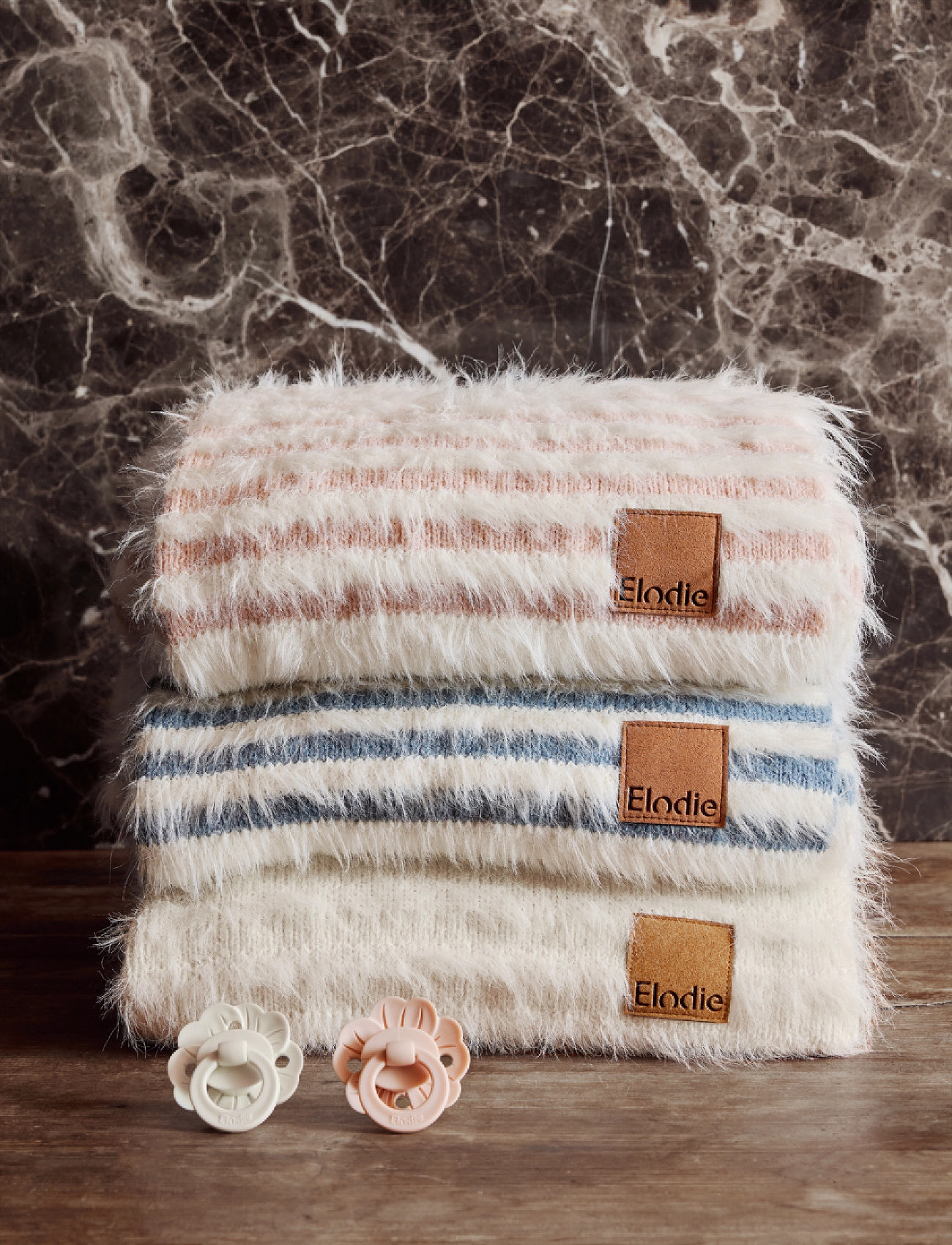 Elodie Details Furry Knit Blanket Berry Blue, One Size, Sleep Time, Blau - Blankets & Quilts, Kinder