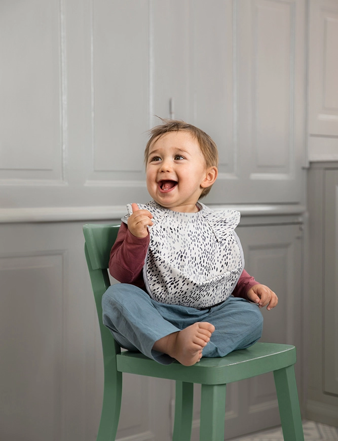 Elodie Details Baby Bib Dots Of Fauna, One Size, Bibs, Grau - Sleeveless Kinder