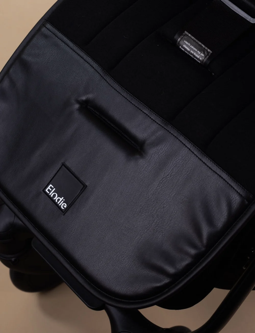 Elodie Details - CosyCushion™ - Aviator Black - kissen für kinderwagen - aviator black - 4