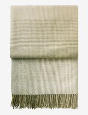 ELVANG - Horizon throw - dekens - bottle green - 0