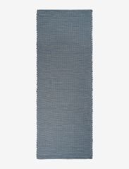 Hazelnut teppe 60x180cm - INDIGO BLUE
