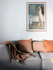 ELVANG - Horizon cushion 40x60cm - dekoratīvas spilvendrānas - camel - 3