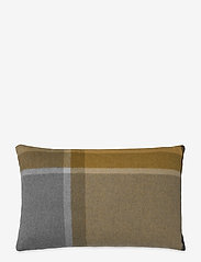 ELVANG - Manhattan cushion cover - puder - yellow/smok glas - 0