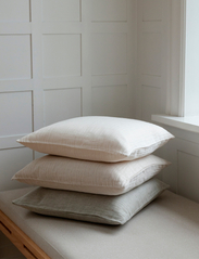 ELVANG - Lavender cushion 50x50 cm - kuddfodral - beige - 1